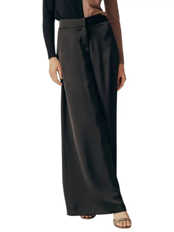 Iris Satin Pants In Black